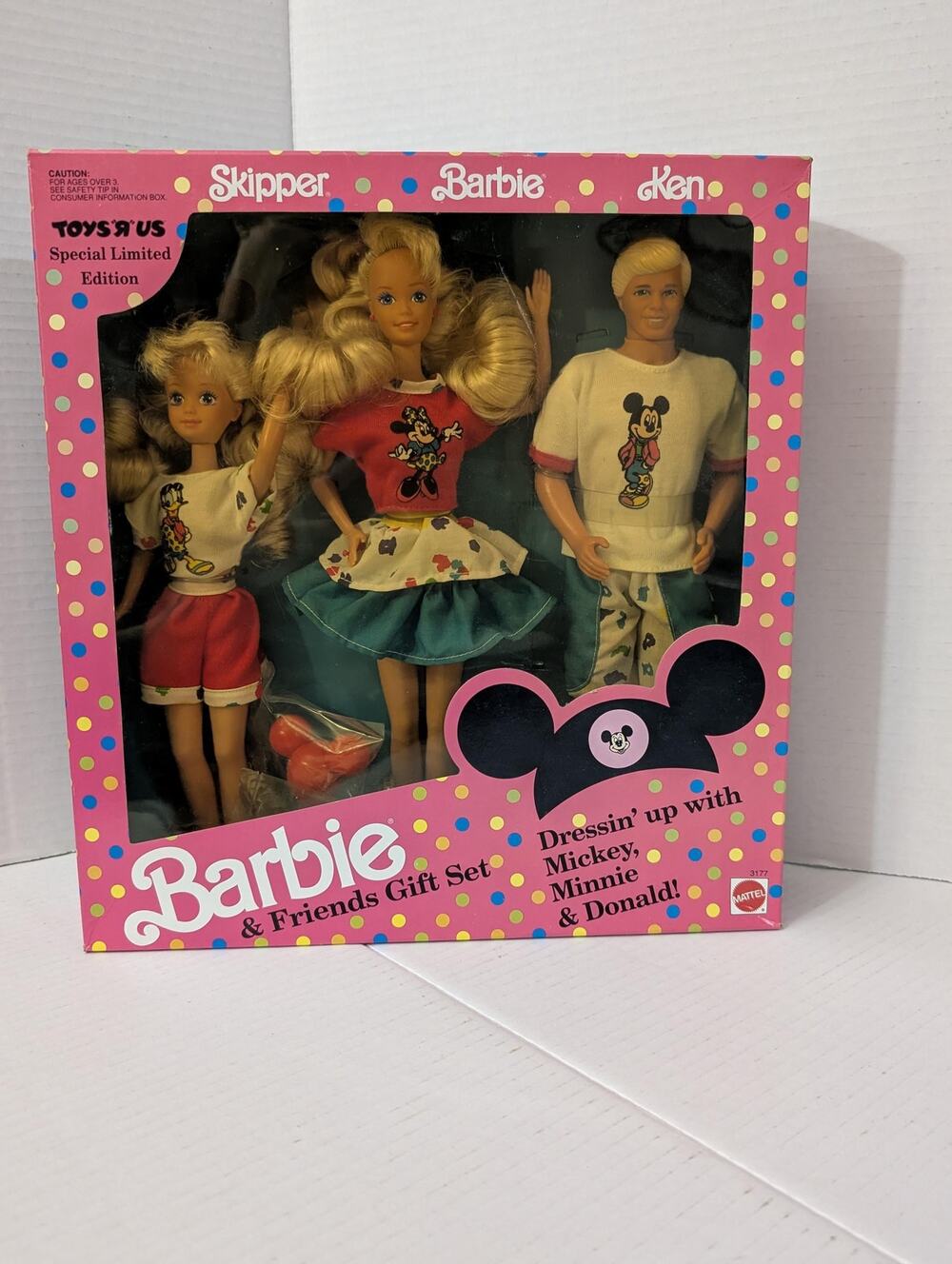 1991 Barbie Skipper Ken Disney Gift Set Toys R Us Exclusive NIB 3177